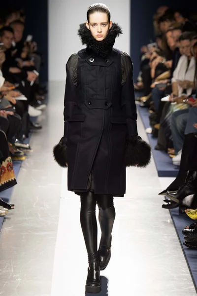 Look 2